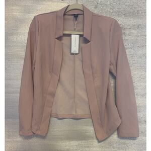 Ladies light Weight Pink Blazer Size XS NWT